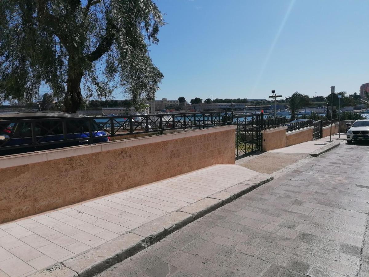 Centro Storico Mare Fuori Vila Brindisi Exterior foto