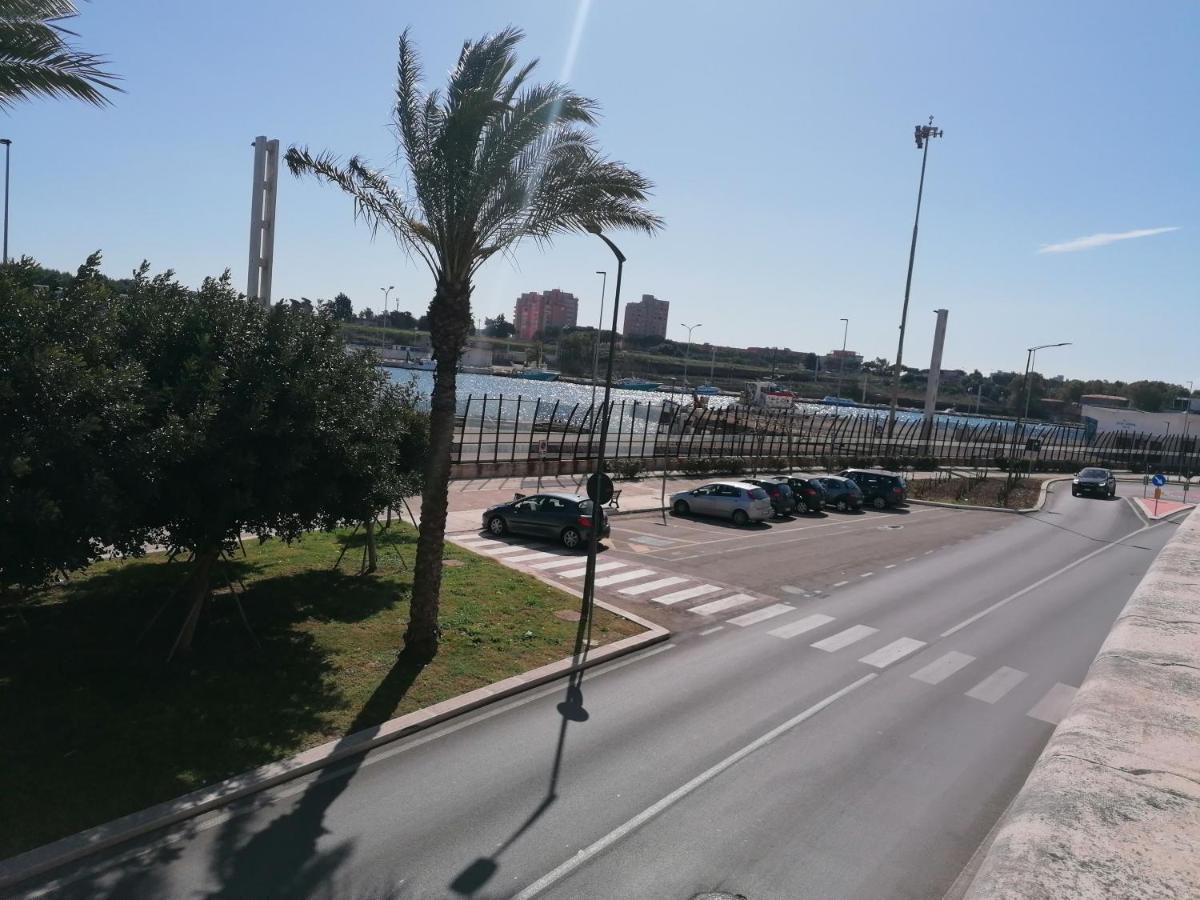 Centro Storico Mare Fuori Vila Brindisi Exterior foto